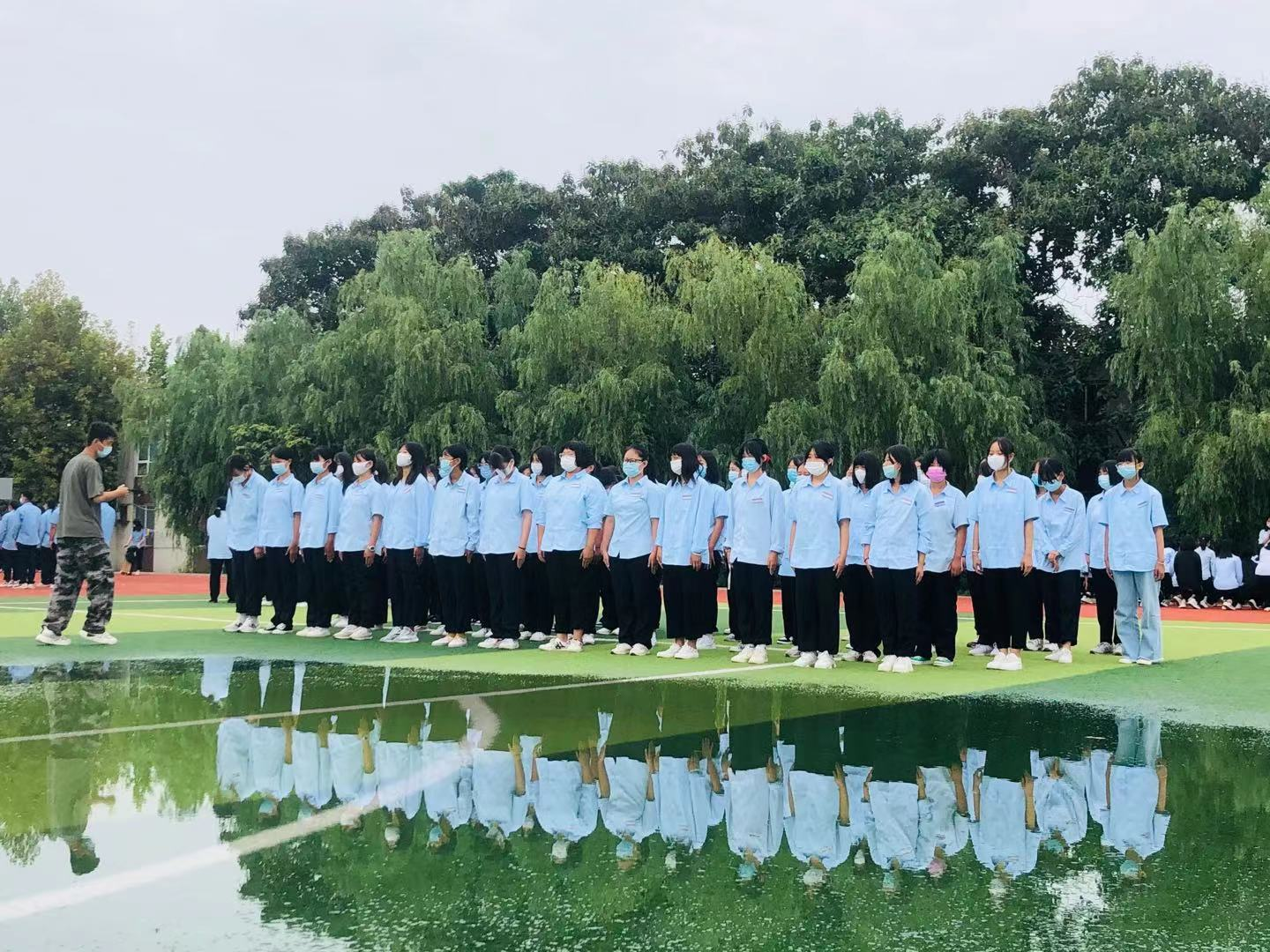 磨練中促成長——石家莊太行科技中等專業(yè)學(xué)校21級(jí)新生軍訓(xùn)