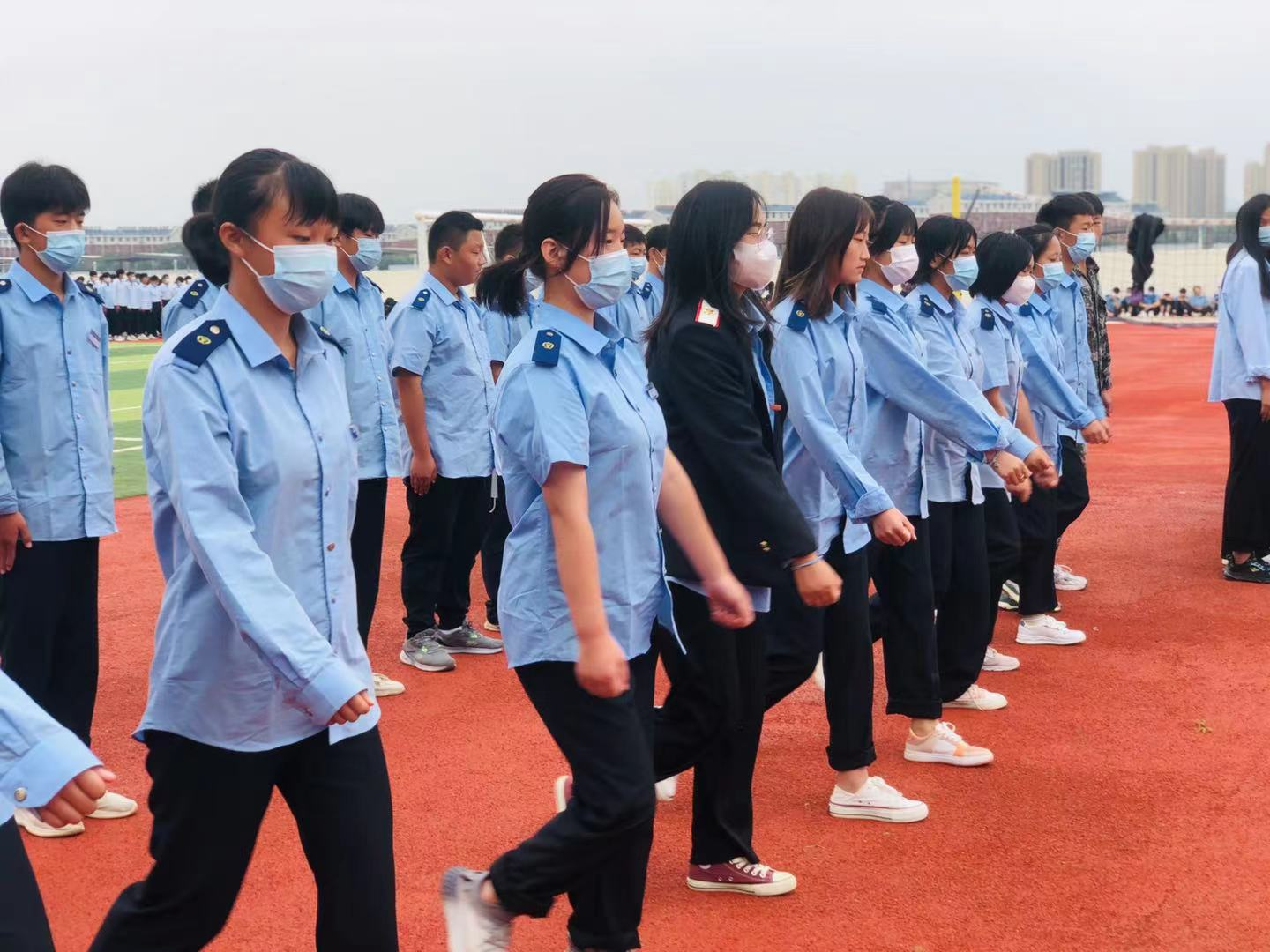 磨練中促成長——石家莊太行科技中等專業(yè)學(xué)校21級(jí)新生軍訓(xùn)