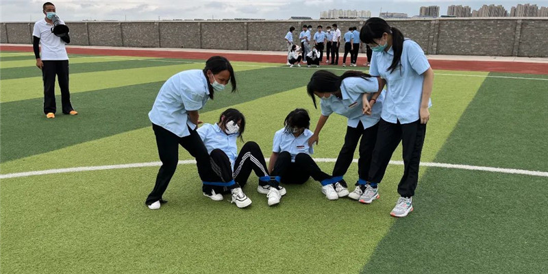 2022級新生暑期夏令營系列活動——五人六足