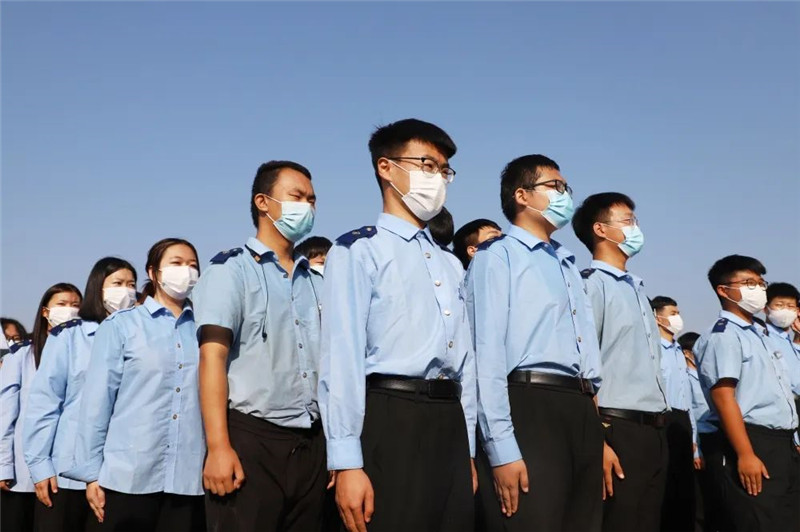 拼搏挑戰(zhàn) 超越自我丨2022級(jí)新生秋季軍訓(xùn)動(dòng)員大會(huì)